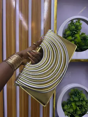 Quality Bottega Bag! Available in Displayed Colors!