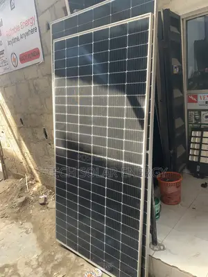 550watts Jinko Solar Panels