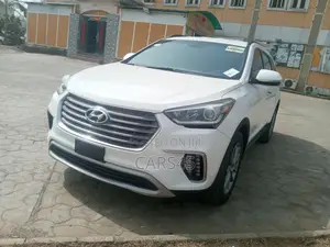 Hyundai Santa Fe 2017 White