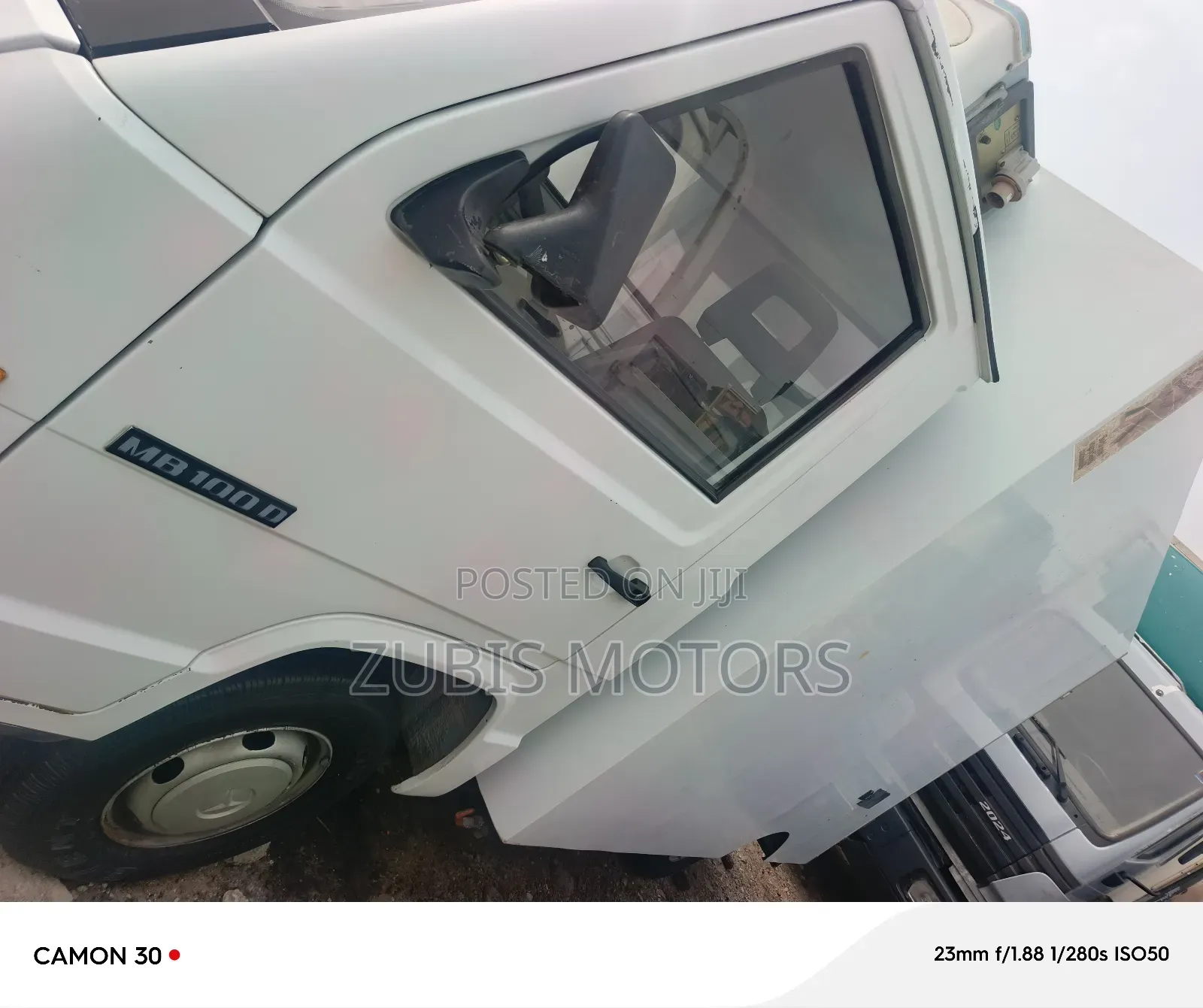 Mercedes-Benz T2 2000 White