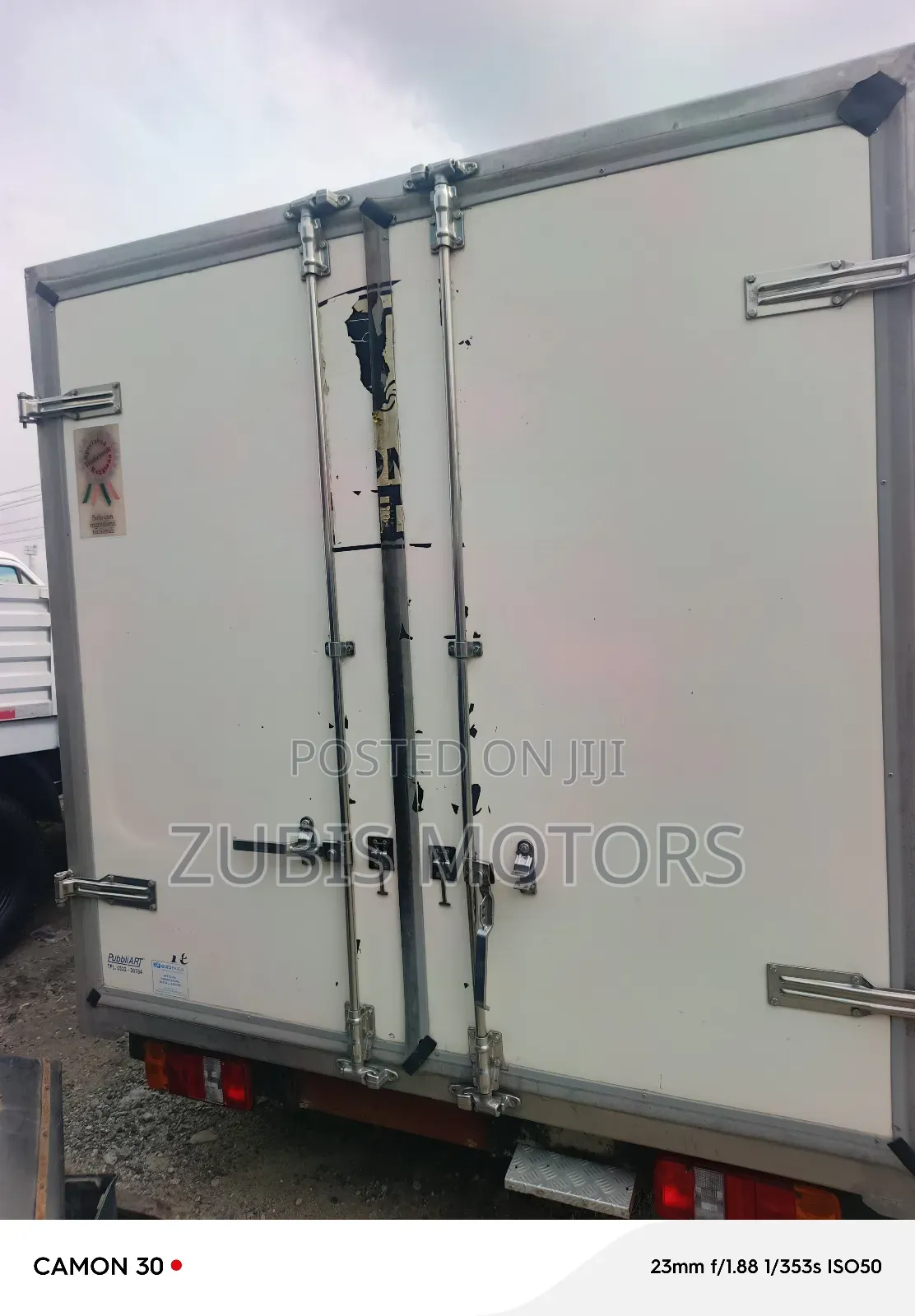 Mercedes-Benz T2 2000 White