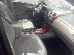 Toyota Corolla 2011 Blue