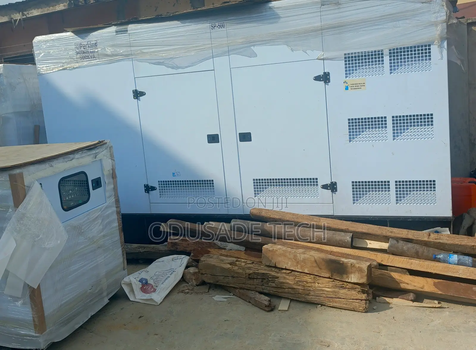 Perkins 500kva Soundproof | for Office/Hotel/Factory