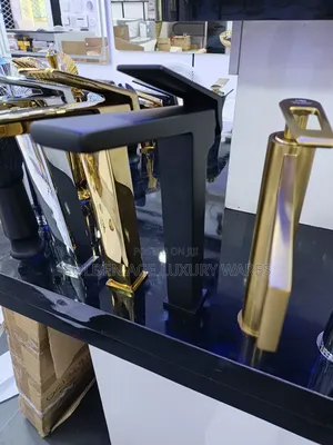 B23t Black Brass Long Basin Mixer Tap