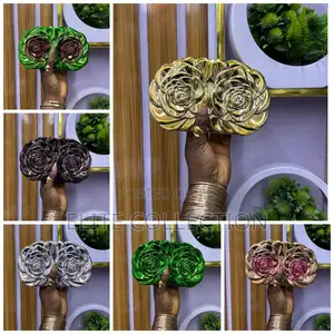 Luxury Flower Metallic Purse! Available in Displayed Colors