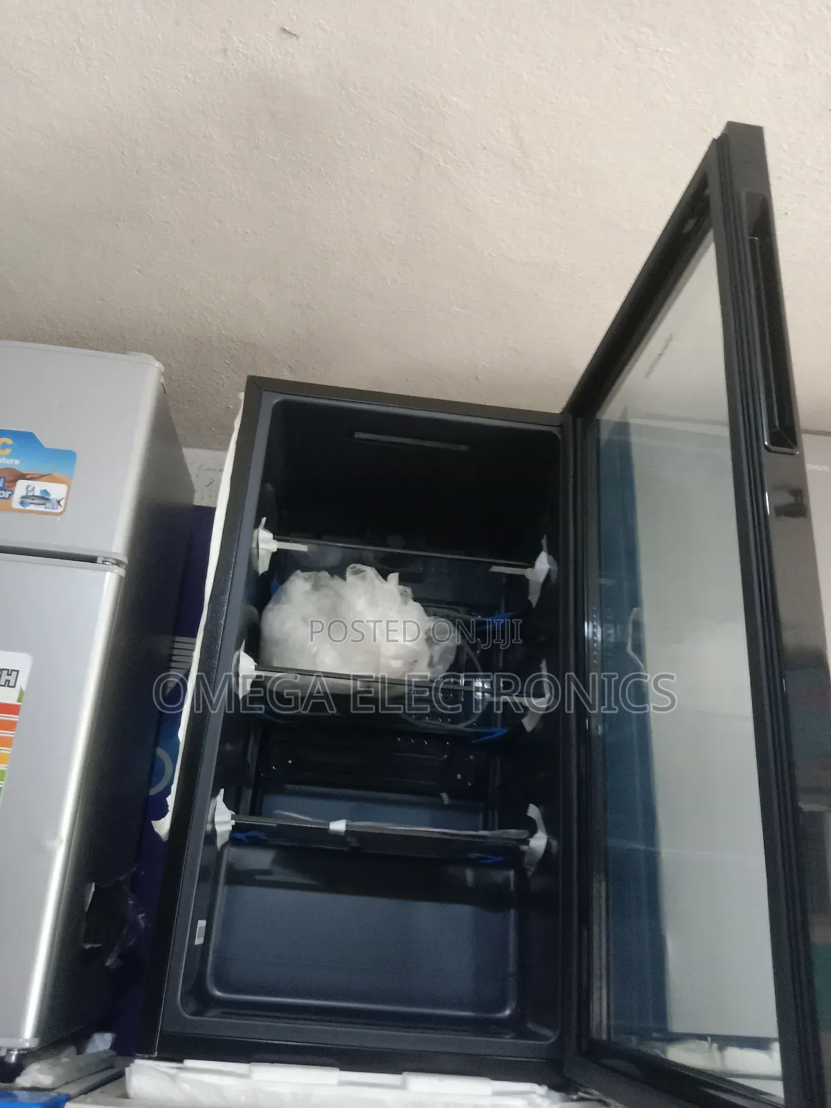 Hisense Mimi Chiller