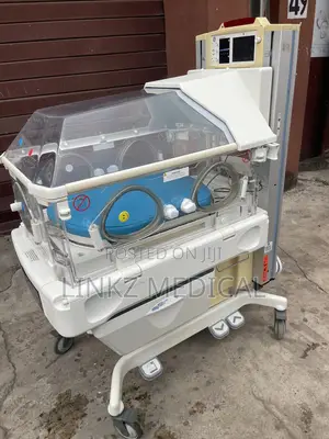 Ge Giraffe Baby Incubator