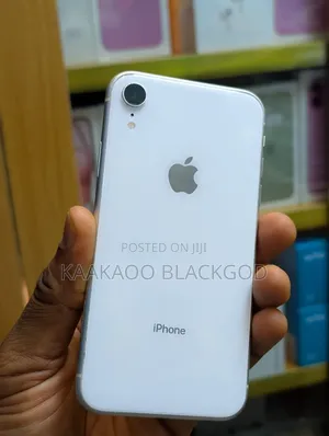 Apple iPhone XR 256 GB White