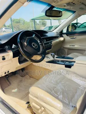 Lexus ES 2015 White