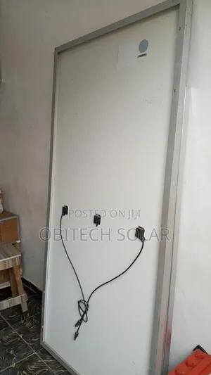 550watts 144cell Jinko Solar Panel