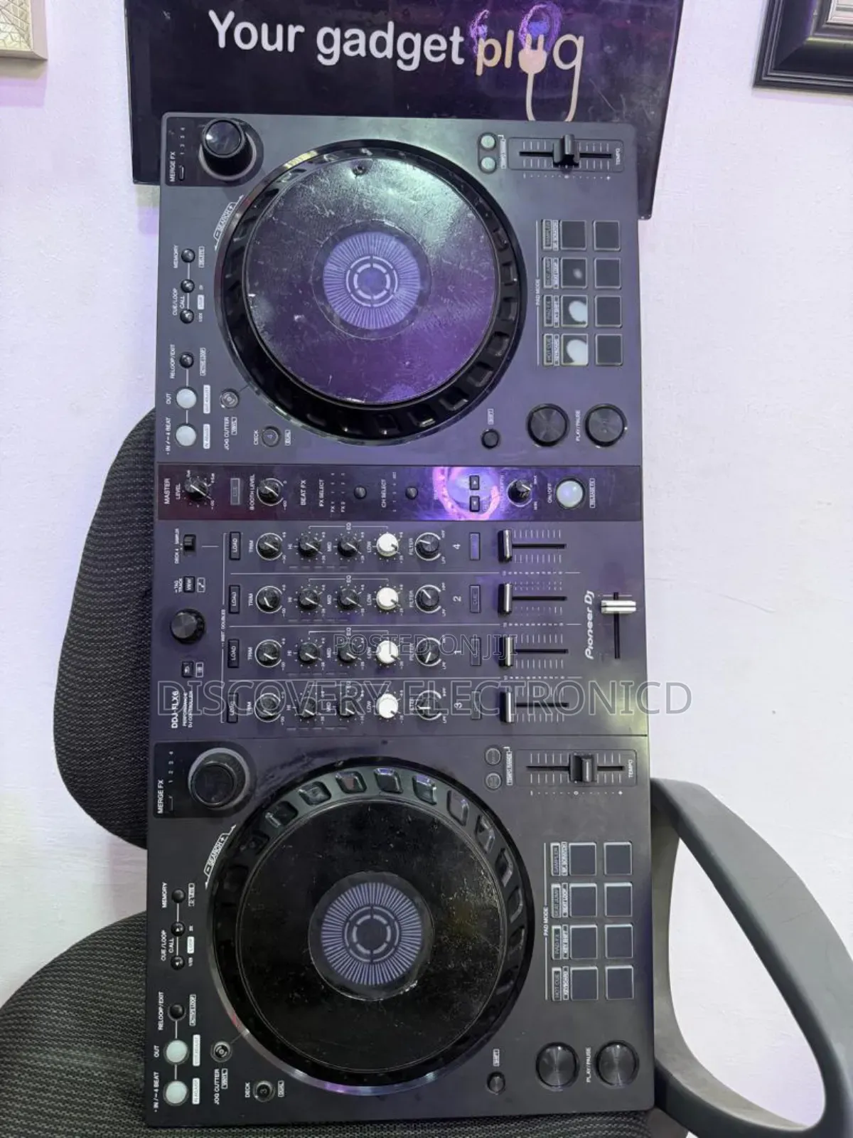 DJ Mixing Console