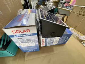Solar-powered Led Wall Light