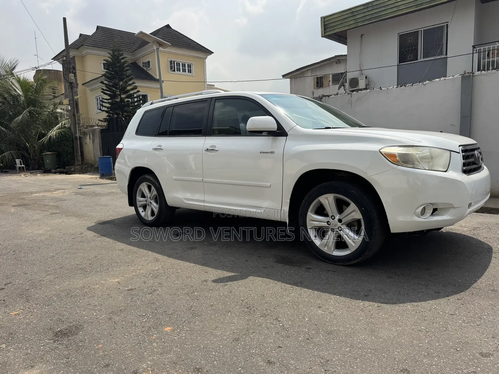 Toyota Highlander Limited 2009 White
