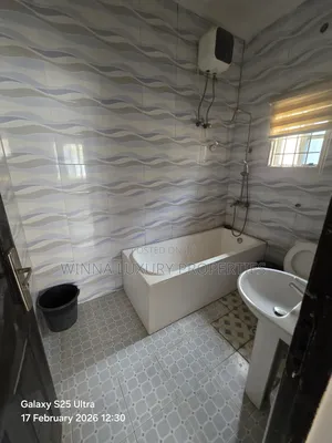 4bdrm Duplex in Urban Dwell, Lugbe District for rent
