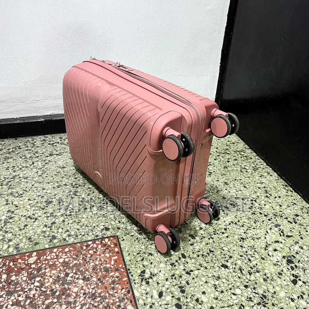 Rose Pink Hard-Shell Suitcase Set With Spinner Wheels