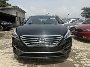 Hyundai Sonata Limited Sedan FWD (2.4L 4cyl 6A) 2016 Black