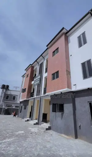 2bdrm Block of Flats in Ark Garden, Kubwa for sale