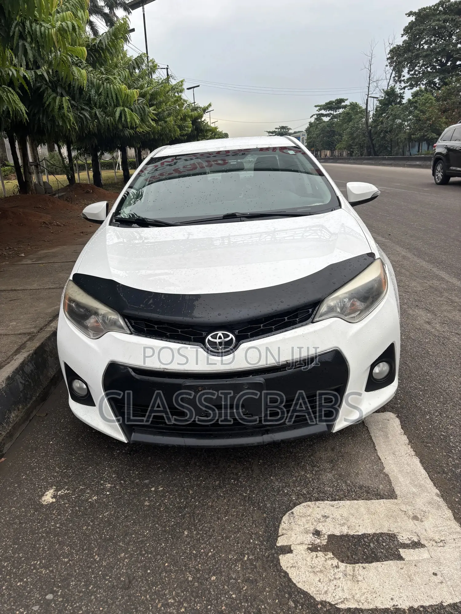 Toyota Corolla 2014 White