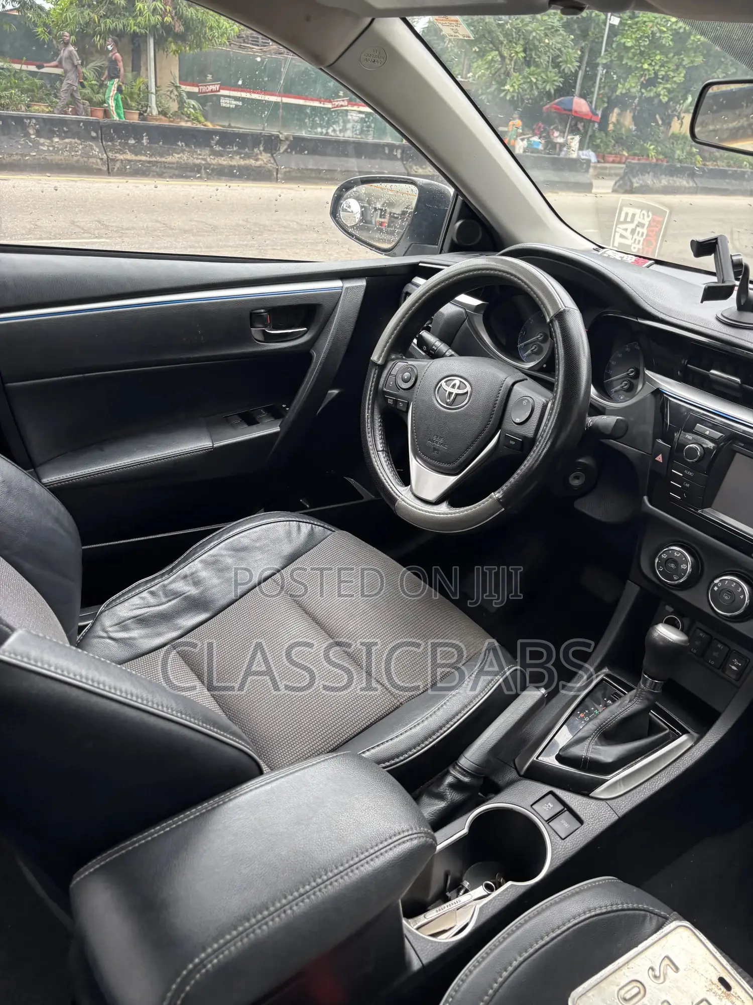 Toyota Corolla 2014 White