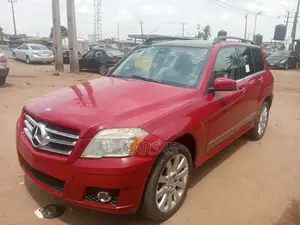 Mercedes-Benz GLK-Class 350 2011 Red