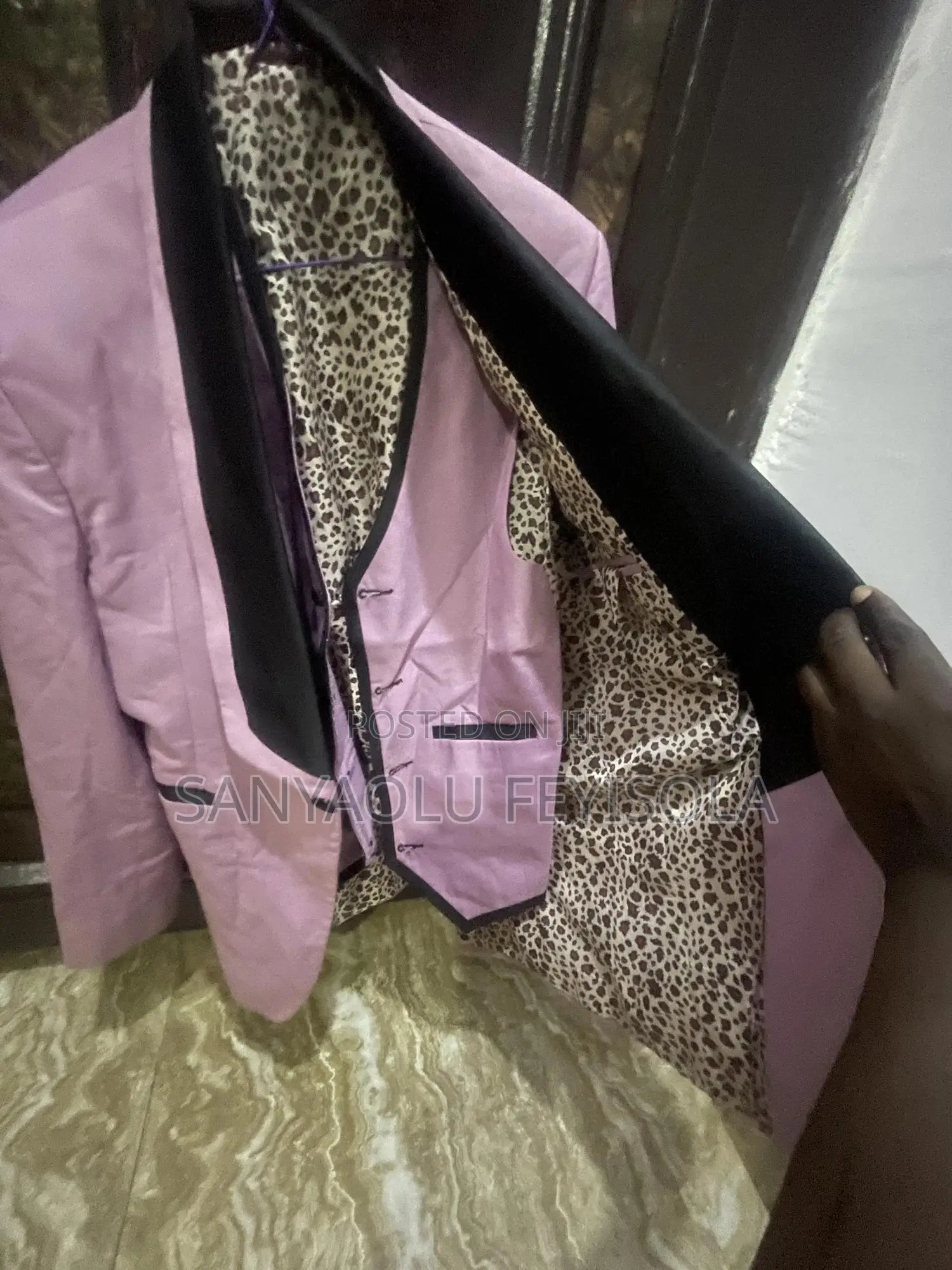 Perfect Suit Size 46