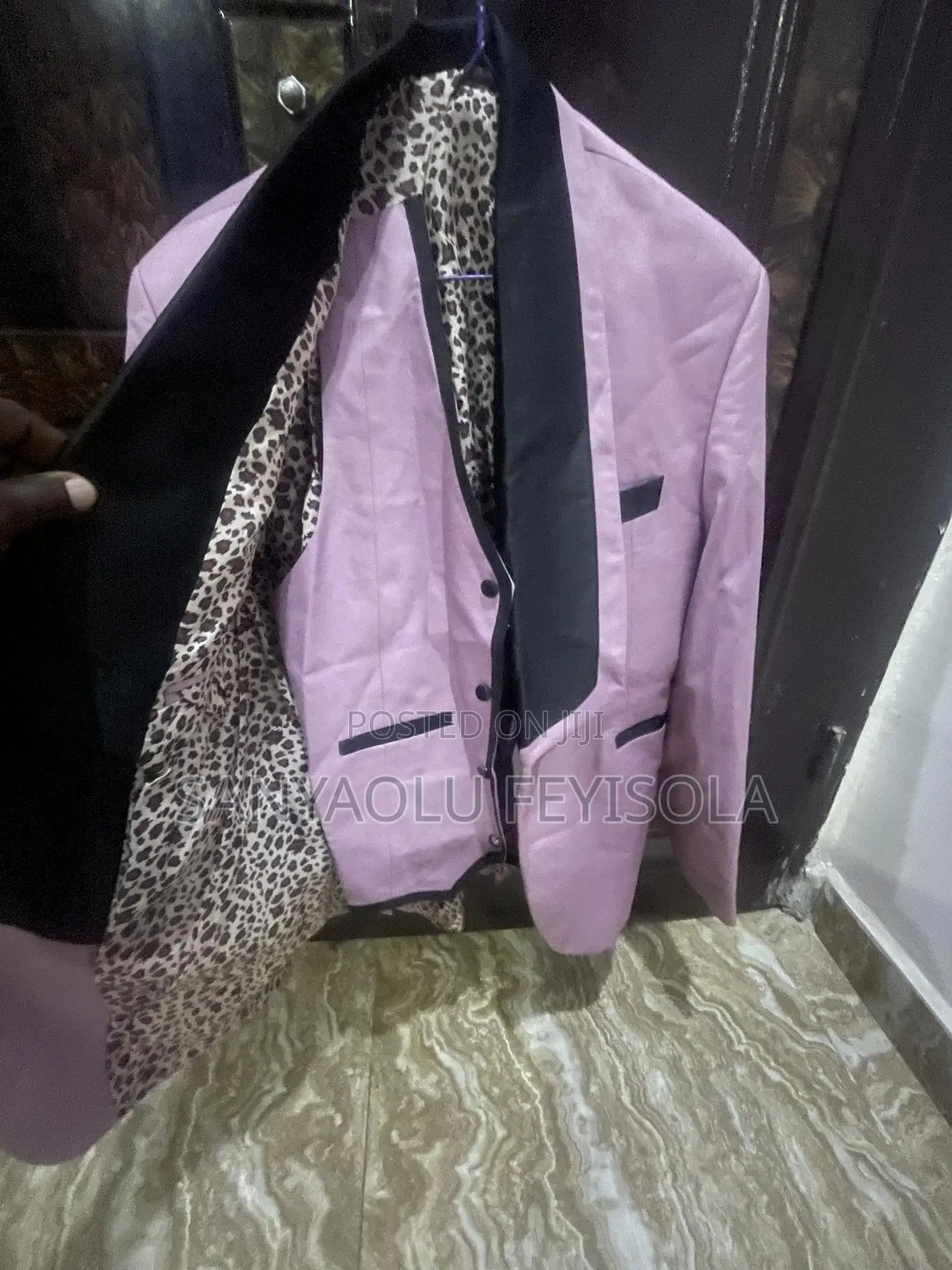 Perfect Suit Size 46