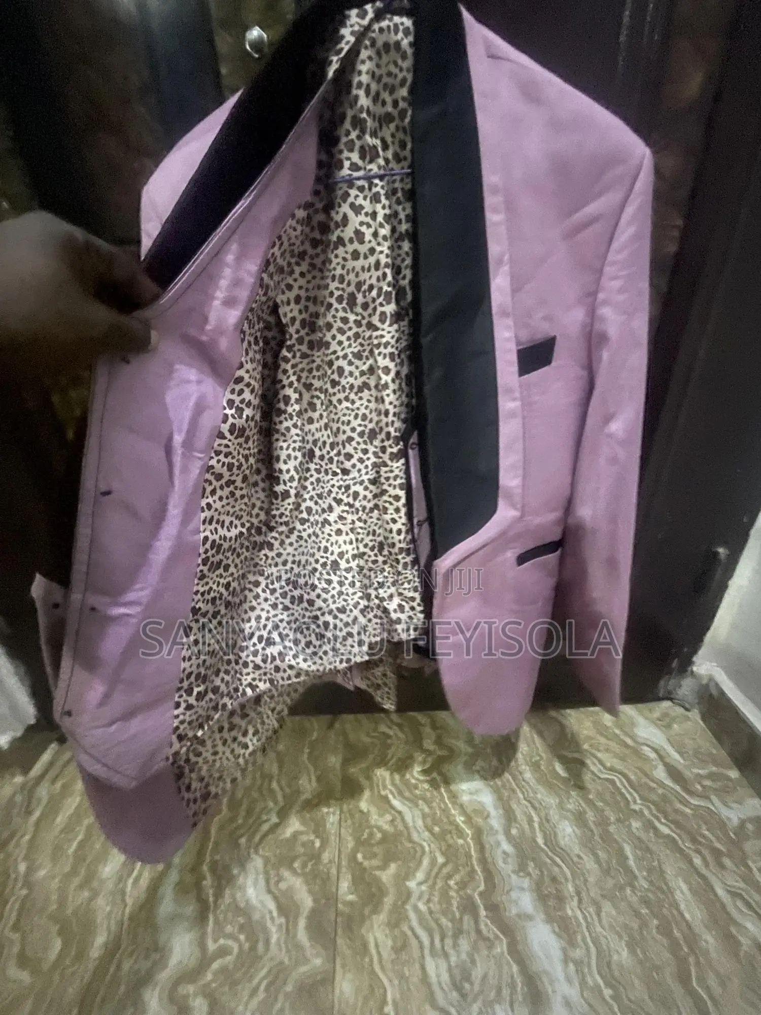 Perfect Suit Size 46