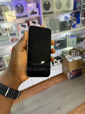 Apple iPhone 15 Plus 128 GB Yellow