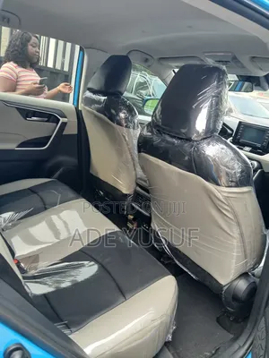 Toyota RAV4 2022 Blue