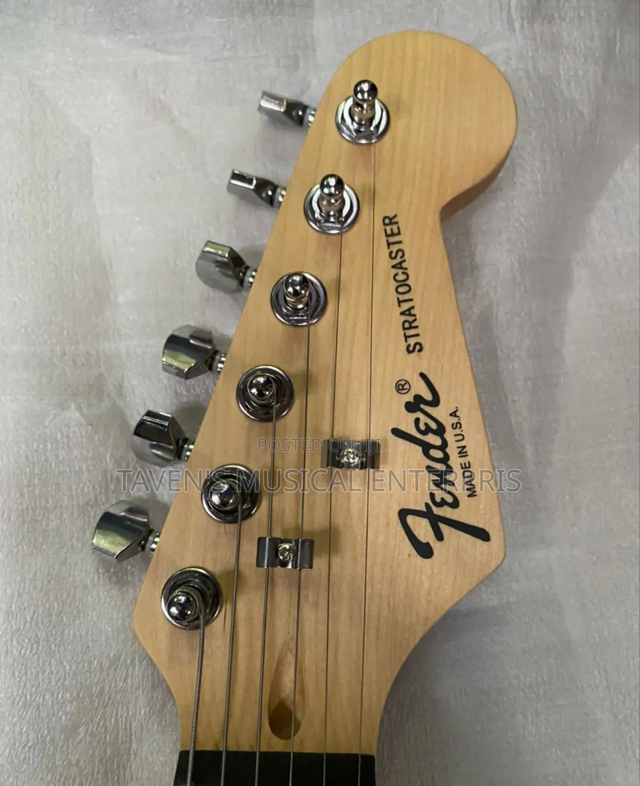 Fender Stratocaster Electric Guitar