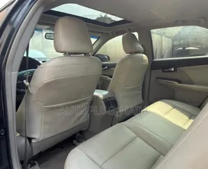 Toyota Camry XLE 4dr Sedan (2.5L 4cyl 6A) 2012 Black