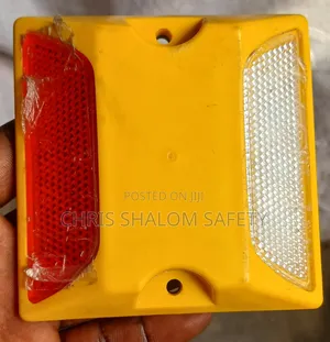 Non Solar Road Stud ( Cat Eye )