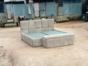 BDF3 Fully Padded 6x6ft Bedframe With Storage