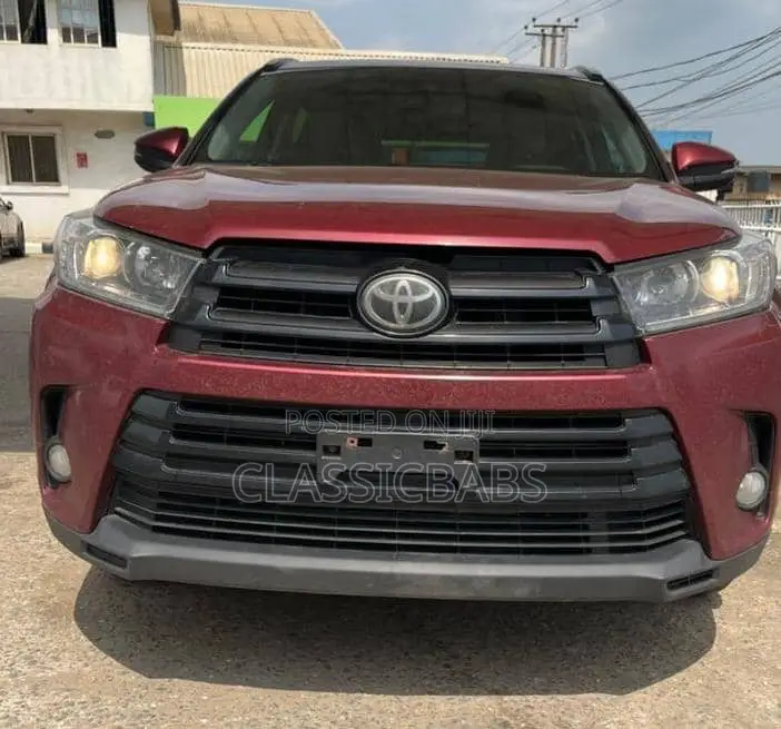 Toyota Highlander 2016