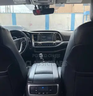 Toyota Highlander 2016
