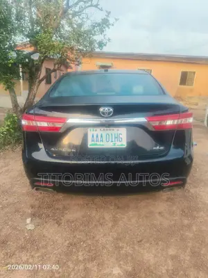 Toyota Avalon Limited 4dr Sedan (3.5L 6cyl 6A) 2015 Black