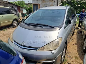 Toyota Previa 2006 Blue