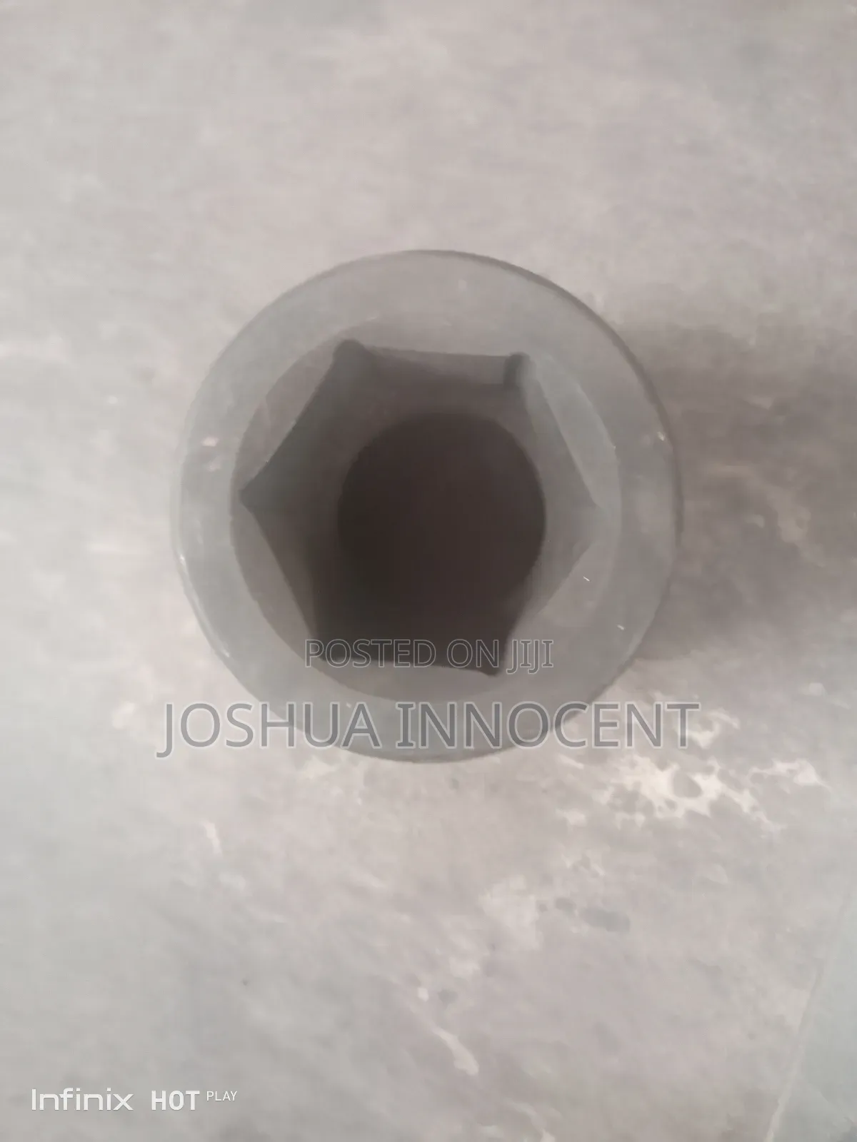 1 1/2 Socket