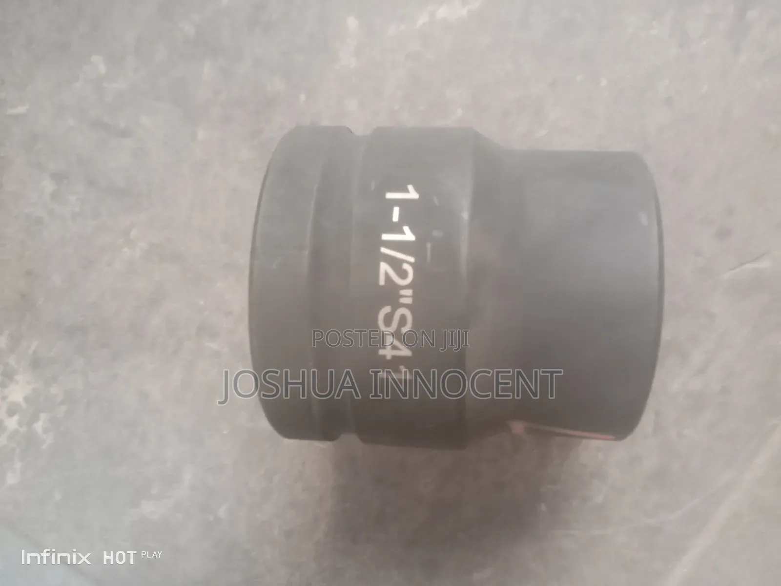 1 1/2 Socket