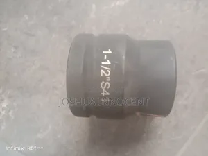 1 1/2 Socket