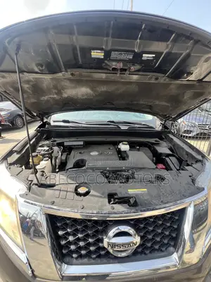 Nissan Pathfinder SL 4dr FWD (3.5L 6cyl) 2016 Gray