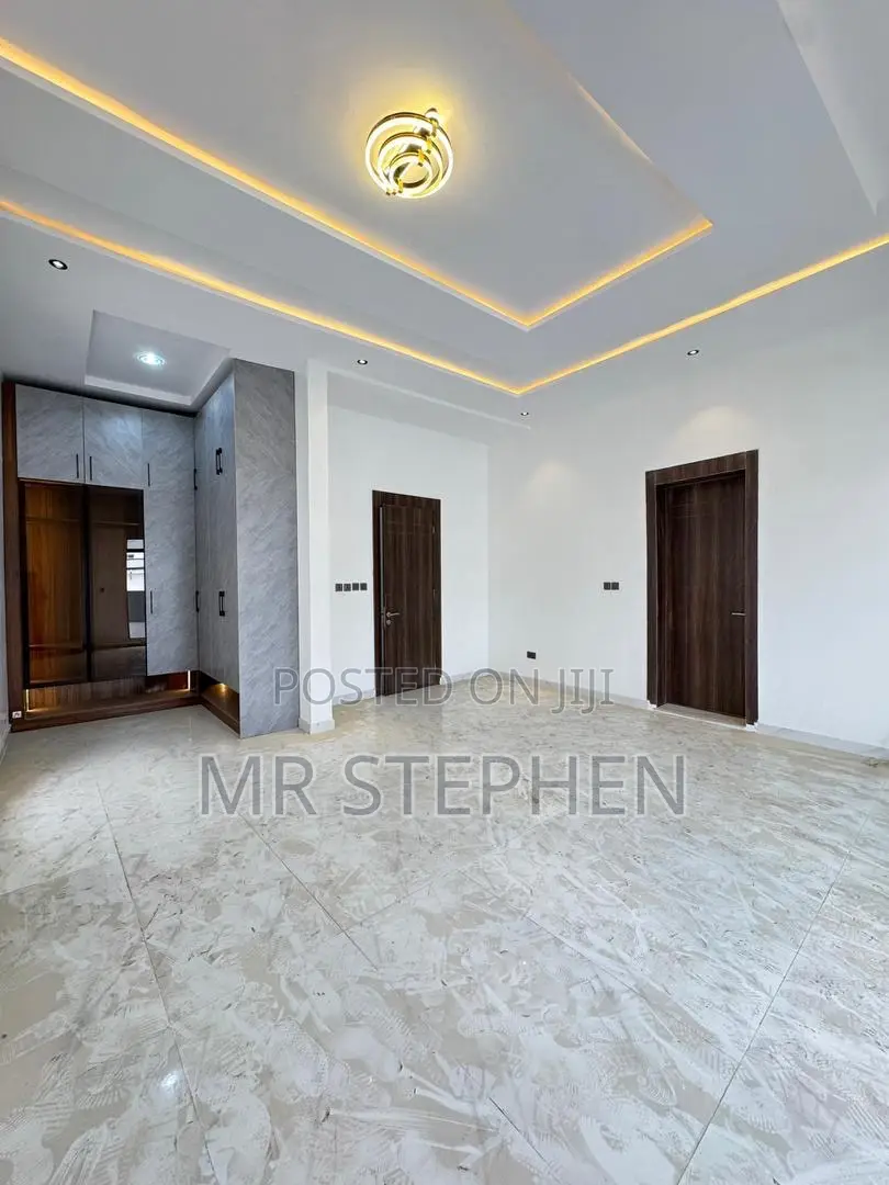 5-Bedroom Fully Detached Duplex With Pool Bq • Ikate, Lekki