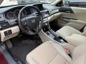 Honda Accord Touring 4dr Sedan FWD (3.5L 6cyl 6A) 2013 Burgundy