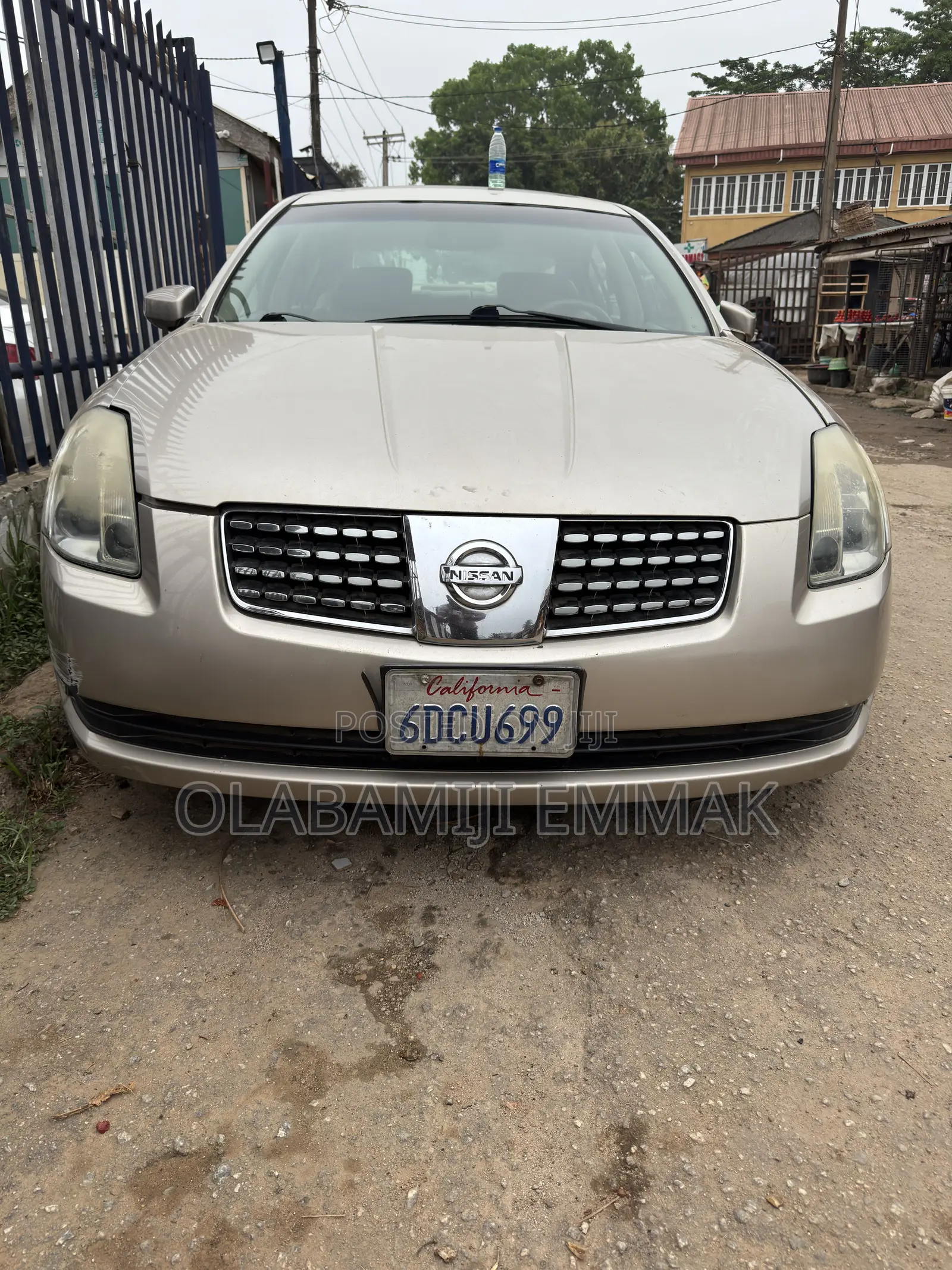 2005 Nissan Maxima SE
