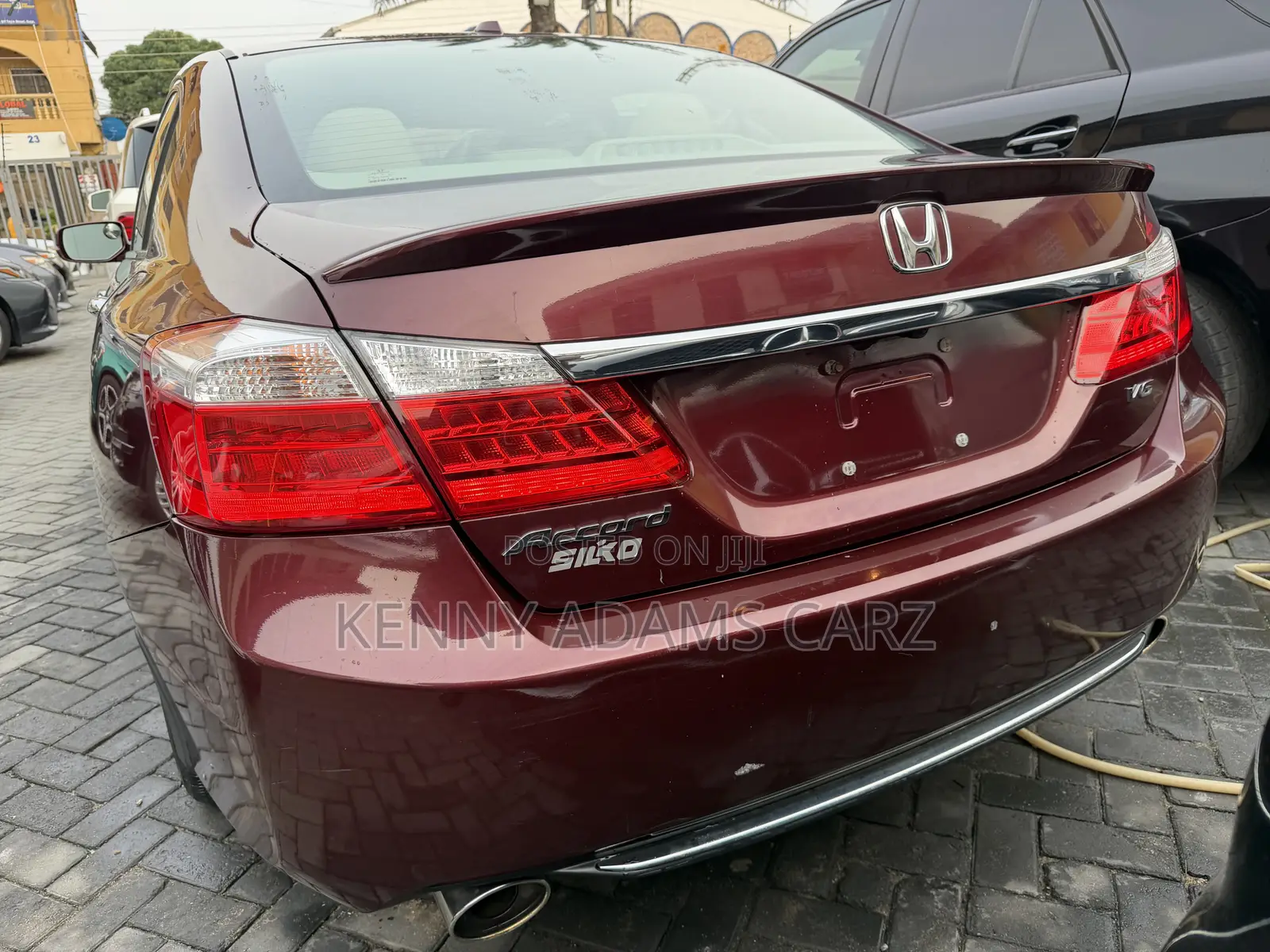 Honda Accord Touring 4dr Sedan FWD (3.5L 6cyl 6A) 2013 Burgundy