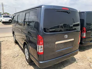 Toyota HiAce 2013 Grey
