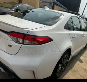 Toyota Corolla 2020 White
