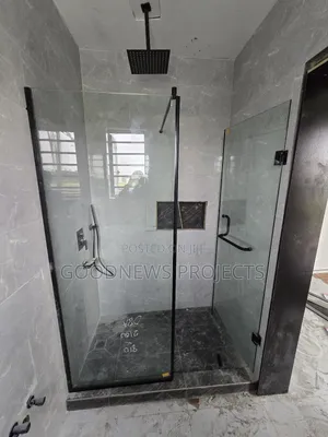 Strong Hinged Shower Glass Door