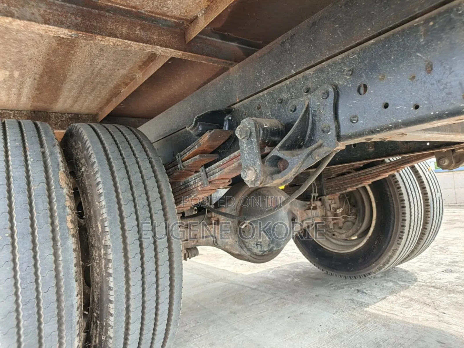 GMC Container Truck