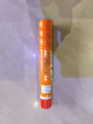 Comet Red Hand Flare